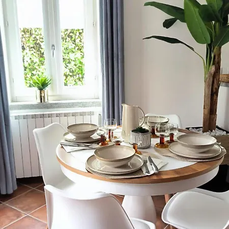 Marchesa Apartment Arona